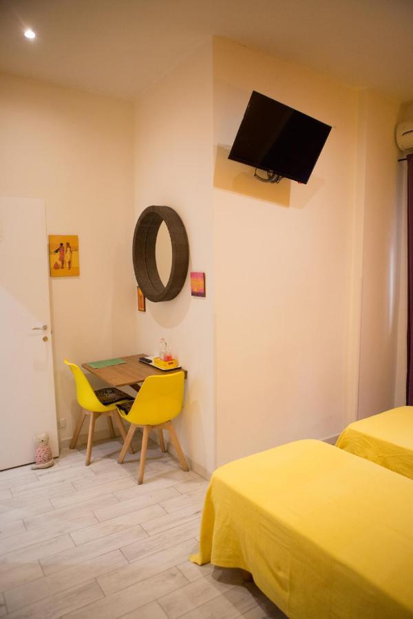 Lanzies Guesthouse Rome Bagian luar foto