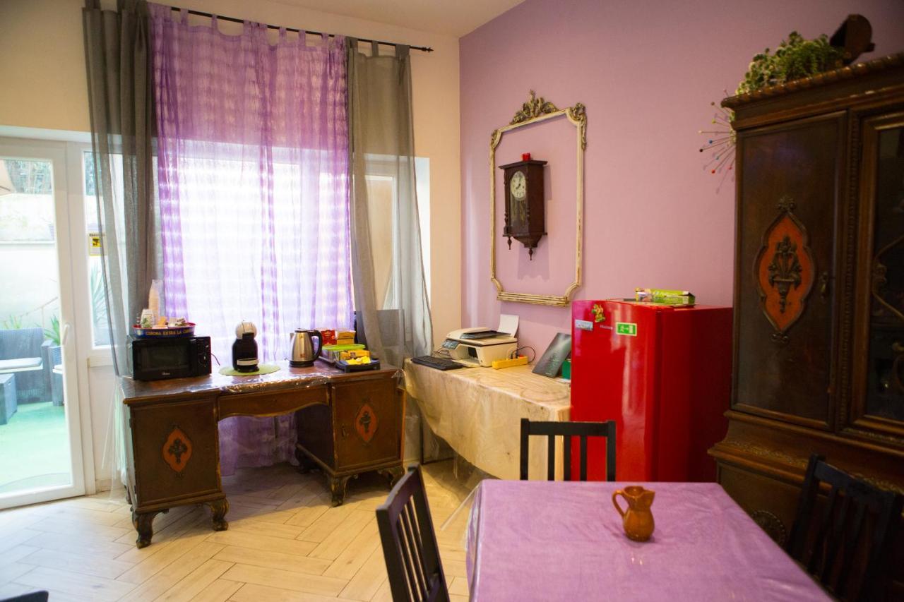 Lanzies Guesthouse Rome Bagian luar foto